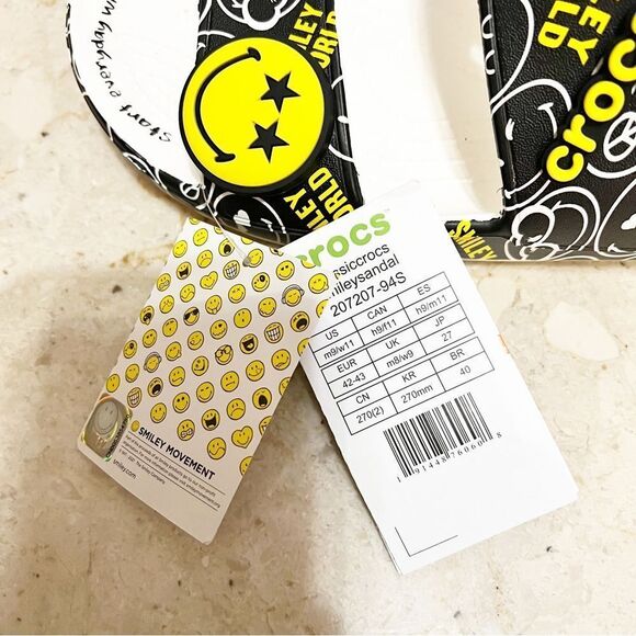 Classic Crocs SmileyWorld Sandals Men’s Size 9 - Picture 9 of 10